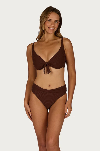 Wrap detail for a flattering, feminine silhouette
Tummy control panel for a smooth, sculpted fit
Full coverage for comfortable, confident wear