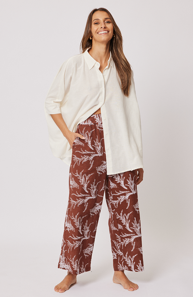 Straight leg, pull on pant Side Seam pockets Elasticated waistband Cartel & Willow exclusive hand drawn 'Cocoa Leaf' print 100% cotton ramie, linen look fabric