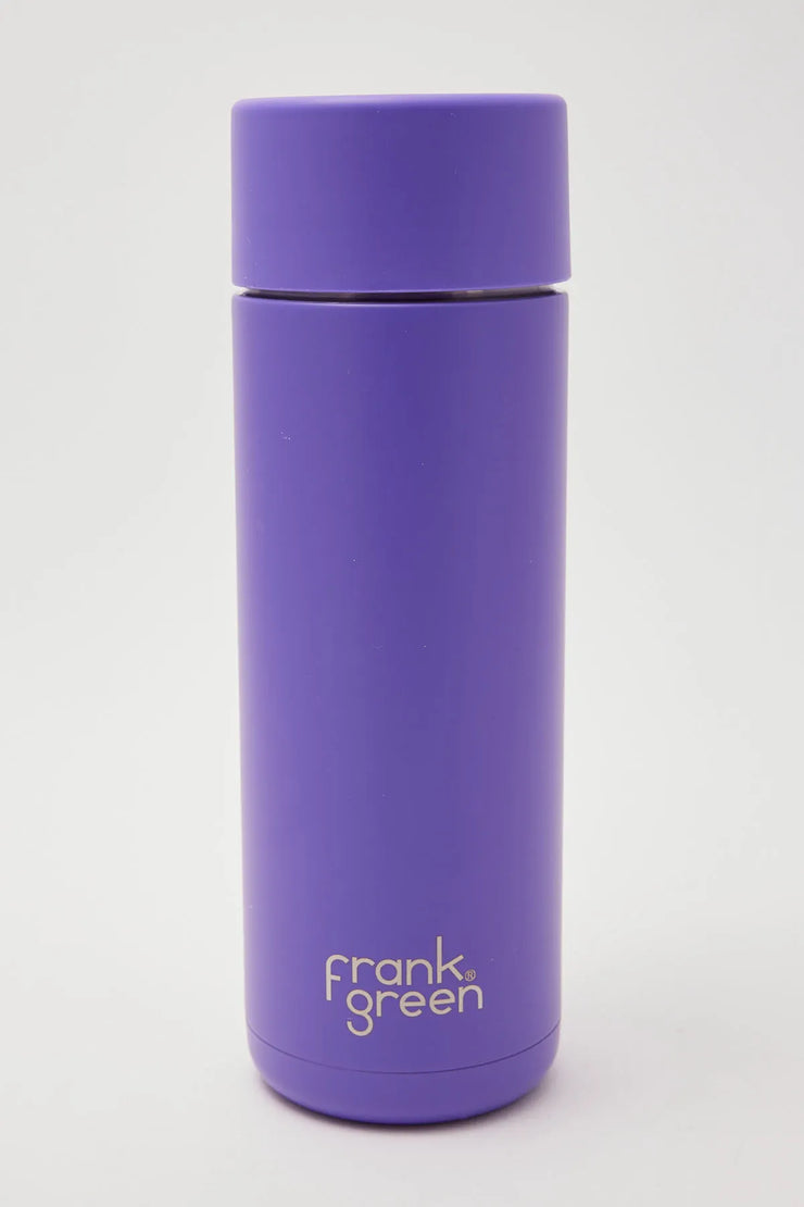 This is the ultimate reusable bottle experience. it looks beautiful, maintains the liquid temperature you desire for hours and tastes the way you intended (no nasty metallic flavour here). plus you can be confident knowing it won’t spill in your bag when you’re on the go.   regular: 20oz / 595ml   