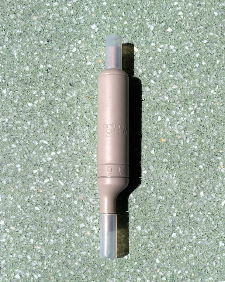 Fresh water, no fuss. The Water Purifying Carbon Filter Straw instantly enhances your drinking experience, reducing chlorine, odours and other impurities for fresher, cleaner-tasting water. Designed to fit your frank green Reusable Bottle with a Straw Lid, it’s easy to attach, effortless to replace, and works as you sip - at home, at the gym, or on the go.