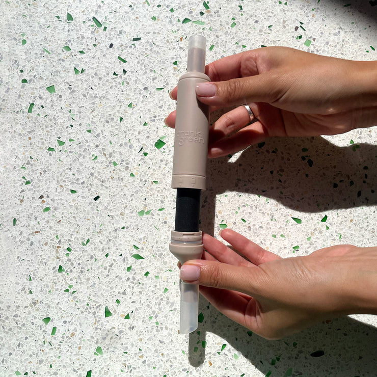 Fresh water, no fuss. The Water Purifying Carbon Filter Straw instantly enhances your drinking experience, reducing chlorine, odours and other impurities for fresher, cleaner-tasting water. Designed to fit your frank green Reusable Bottle with a Straw Lid, it’s easy to attach, effortless to replace, and works as you sip - at home, at the gym, or on the go.