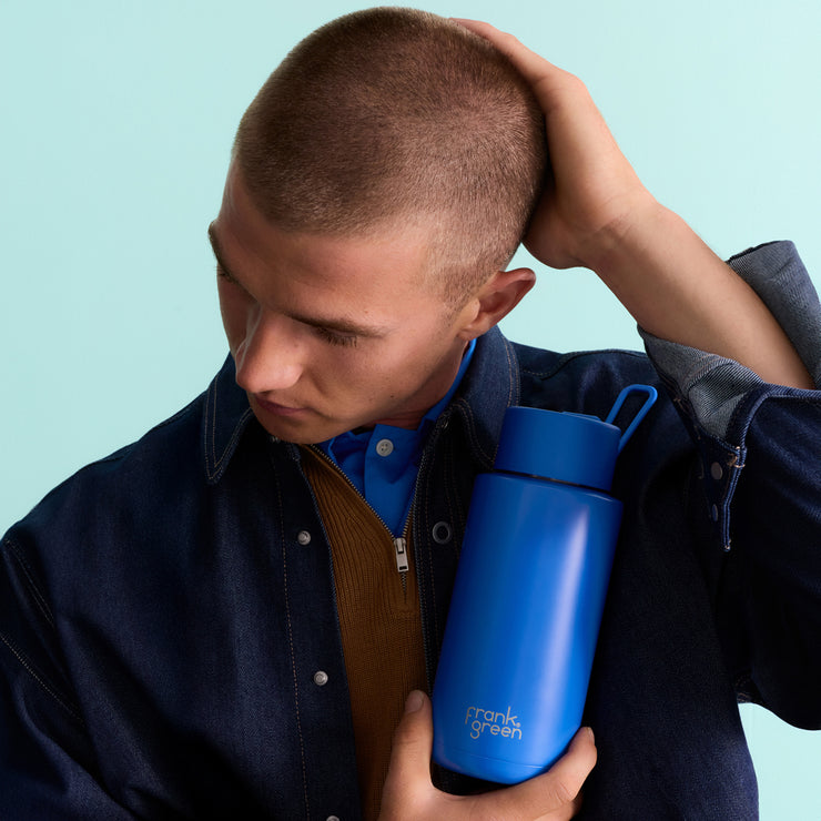 Multi-award-winning product design
Durable stainless steel bottle – made to last
BPA free, FDA & EU approved safe materials
Available with our easy-to-use straw lid
Dishwasher-safe lid. Base is handwash only
Microwave safe: No