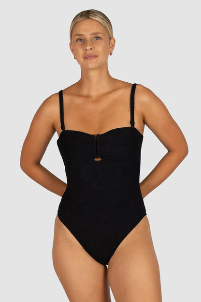 Hidden underwire and boning support for added structure 
Removable and adjustable straps for versatile styling
U-trim detailing at the front
Removable soft cups
Fully lined
Gripper elastic for a secure fit
Crinkle Fabric
Fabric: 93% Polyamide / 7% Elastane
Fabric: Made in Italy
Designed and Made in Australia