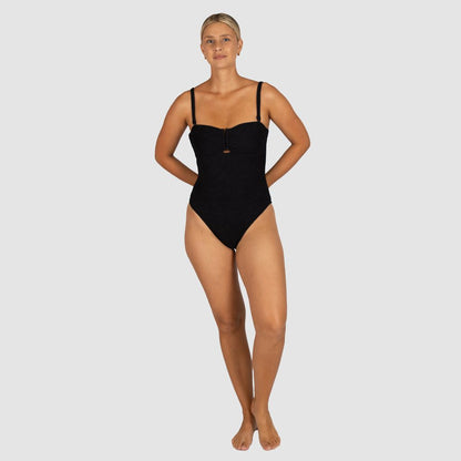 Hidden underwire and boning support for added structure 
Removable and adjustable straps for versatile styling
U-trim detailing at the front
Removable soft cups
Fully lined
Gripper elastic for a secure fit
Crinkle Fabric
Fabric: 93% Polyamide / 7% Elastane
Fabric: Made in Italy
Designed and Made in Australia