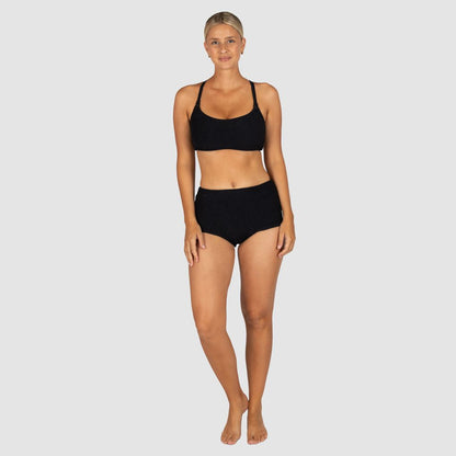 Adjustable and convertible straps
Soft, Removable soft cups
Boning support
Inner lycra cup support
Clip back
Crinkle Fabric
Fabric: 93% Polyamide / 7% Elastane
Fabric: Made in Italy
Designed and Made in Australia
