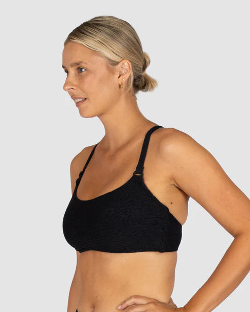 Adjustable and convertible straps
Soft, Removable soft cups
Boning support
Inner lycra cup support
Clip back
Crinkle Fabric
Fabric: 93% Polyamide / 7% Elastane
Fabric: Made in Italy
Designed and Made in Australia