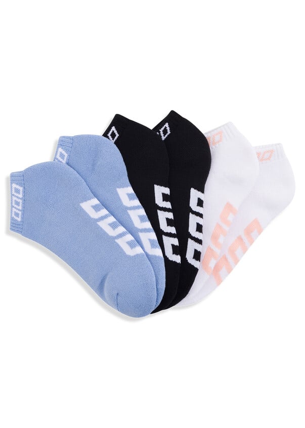 Step up your game in our high-performance sport socks, designed to elevate your Active Living experience. Made with breathable cotton blend yarn and cushioned soles, these socks provide superior comfort and support throughout your day and during intense workouts.