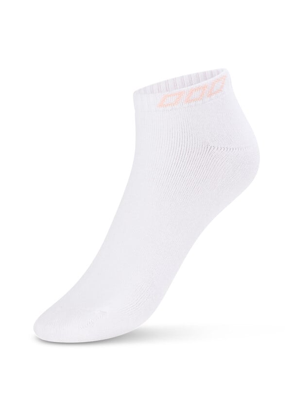 Step up your game in our high-performance sport socks, designed to elevate your Active Living experience. Made with breathable cotton blend yarn and cushioned soles, these socks provide superior comfort and support throughout your day and during intense workouts.