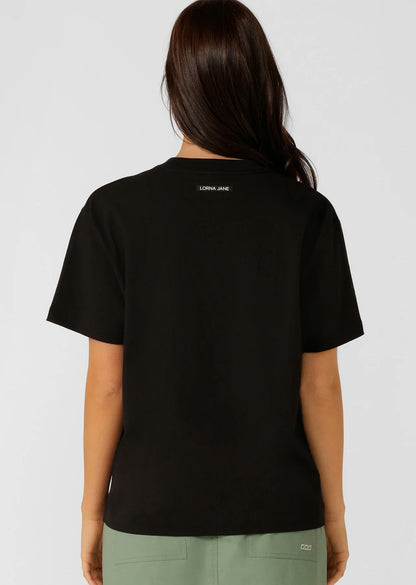 Versatile Wear Anywhere Classic Design
New Classic Oversized Fit
Premium Cotton Jersey Fabric
Wide Rib Neckline
LJ Rubber Logo Badge