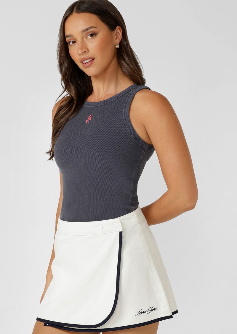 Wear Anywhere Wardrobe Essential
Premium Stretch Cotton Blend Rib Fabrication
Higher Neckline for Added Coverage
Vintage Wash Unique to Each Style
LJC Logo Print