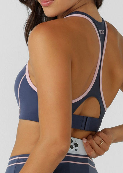 Nothing 2 See Here™
Unmatched Coverage
Moisture Wicking for Sweat Management
4 Way Stretch for Unrestricted Movement
Lightly Brushed Soft Feel Fabric
Flattering Matte Finish