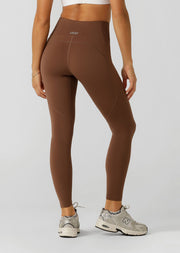 Amy No Ride Phone Pocket Full Length Leggings are a must-have wardrobe staple. A new take on a classic, these Nothing 2 See Here™ leggings feature Active Core Stability™ for a sculpting, supportive fit and side phone pockets for hands free movement
