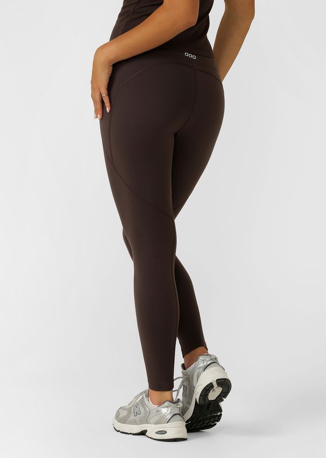 Thermal -Luxe® is designed for warmth, built for performance.
Active Core Stability™ for a Compressive Feel
Premium Brushed Thermal Fabric
Phone Pockets for Complete Convenience
Internal Drawcord for Customised Fit
Gusset for a Comfortable Fit
48% Warmer Than Our Nylon Leggings