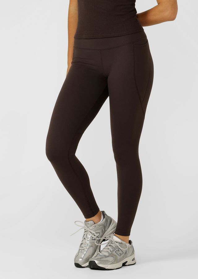 Thermal -Luxe® is designed for warmth, built for performance.
Active Core Stability™ for a Compressive Feel
Premium Brushed Thermal Fabric
Phone Pockets for Complete Convenience
Internal Drawcord for Customised Fit
Gusset for a Comfortable Fit
48% Warmer Than Our Nylon Leggings
