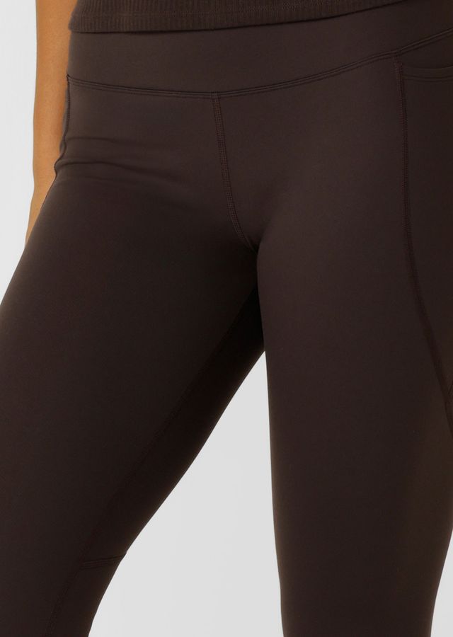 Thermal -Luxe® is designed for warmth, built for performance.
Active Core Stability™ for a Compressive Feel
Premium Brushed Thermal Fabric
Phone Pockets for Complete Convenience
Internal Drawcord for Customised Fit
Gusset for a Comfortable Fit
48% Warmer Than Our Nylon Leggings