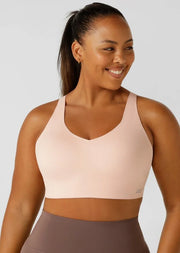 Engineered for unmatched comfort and maximum support, this sports bra is designed with soft moulded foam cups that encapsulate the larger bust, providing 360* support and higher coverage. Perfect for all workouts - from yoga to HIIT.