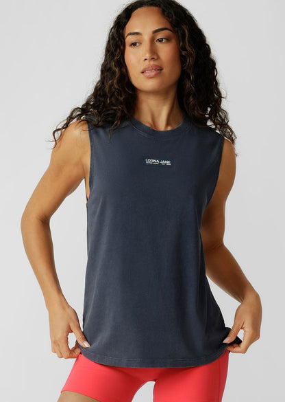 Full Length
Breathable Cotton Jersey Fabric
Premium Vintage Wash Effect
Limited Edition LJ Rubber Logo Badge
Oversized Muscle Tank Fit
Relaxed Fit