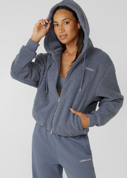 Ultra Soft Winter Layering Piece
Hooded Design with Drawcord Adjustability
Side Pockets to Stash your Essentials
Zip Front Closure
Bomber Inspired Silhouette