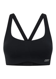 Engineered to balance comfort and high support, this bra is designed with soft moulded foam cups to encapsulate the bust, providing 360* support and higher coverage. Perfect for all day wear and mid-intensity workouts - from court sports to cycling.