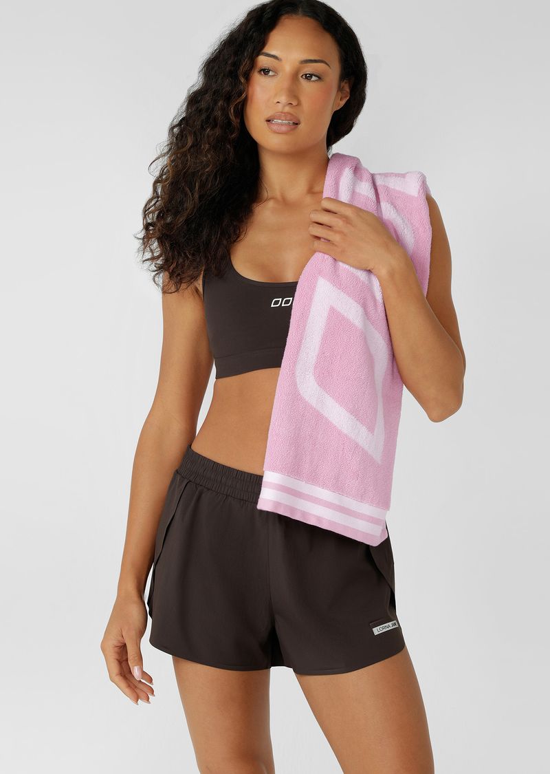 Hit your workout in style and stay dry with our Sweat Towel. You will love the practical size of this sweat towel and it will soon become your reliable gym buddy for those high intensity workouts!