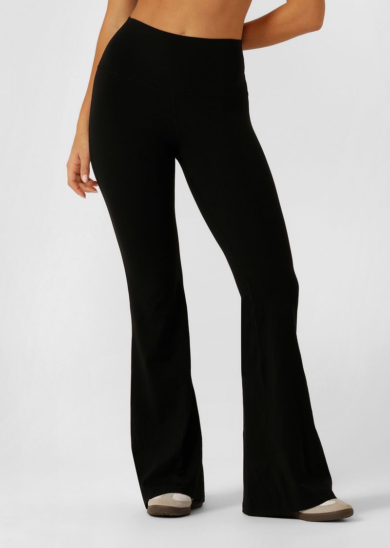 Wear anywhere classic design
Comfortable soft fold waistband
Form flattering bootleg silhouette
Made from our Bliss Fabric; unbelievably soft and flexible 
Heritage Logo