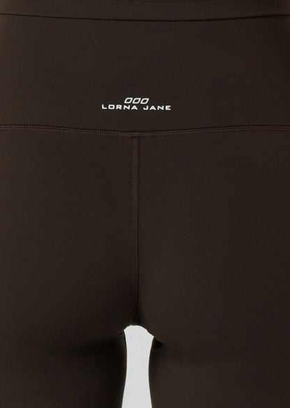 Wear anywhere classic design
Comfortable soft fold waistband
Form flattering bootleg silhouette
Made from Bliss Fabric; unbelievably soft and flexible
Heritage Logo