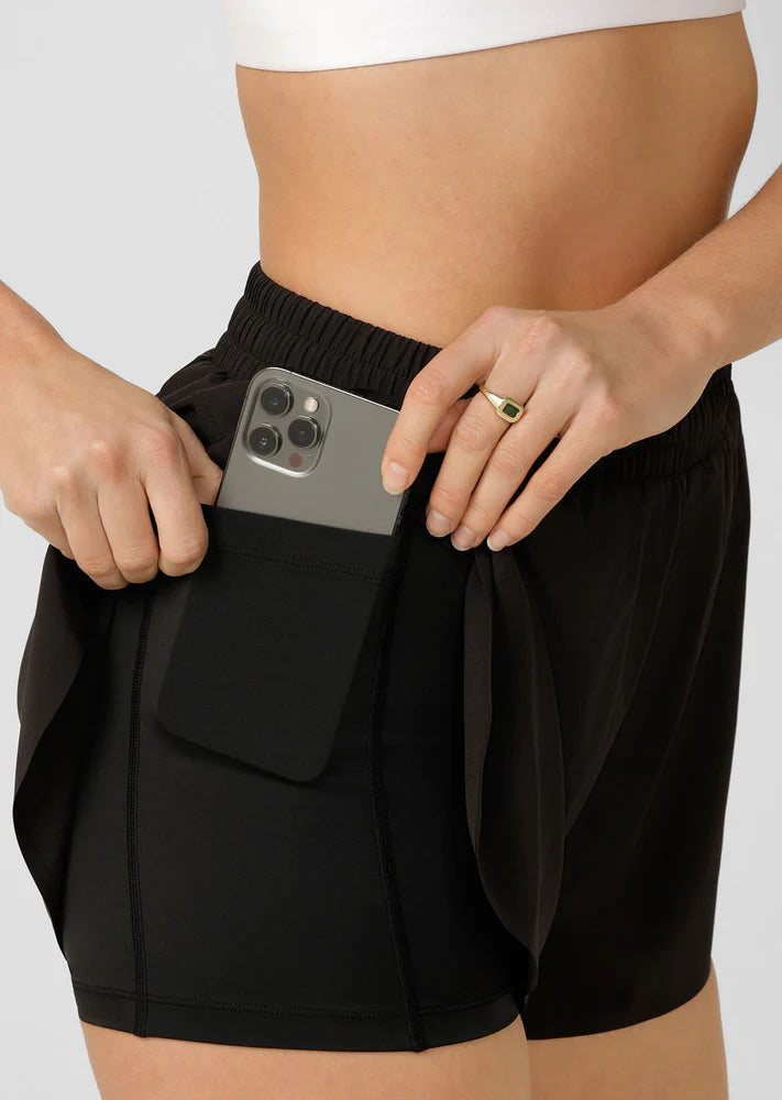 
Lightweight Sweat Wicking Shorts Fabrication
Anti-Chafe Compressive and Supportive Internal Shorts Lining
Side Phone Pocket in Internal Shorts Avoids Bounce
Light As Air Bonded Hem Finish and Side Splits for Unrestricted Movement
Reflective Icons Logo + Reflective LJ Rubber Badge
Relaxed Fit
Mid to High Rise