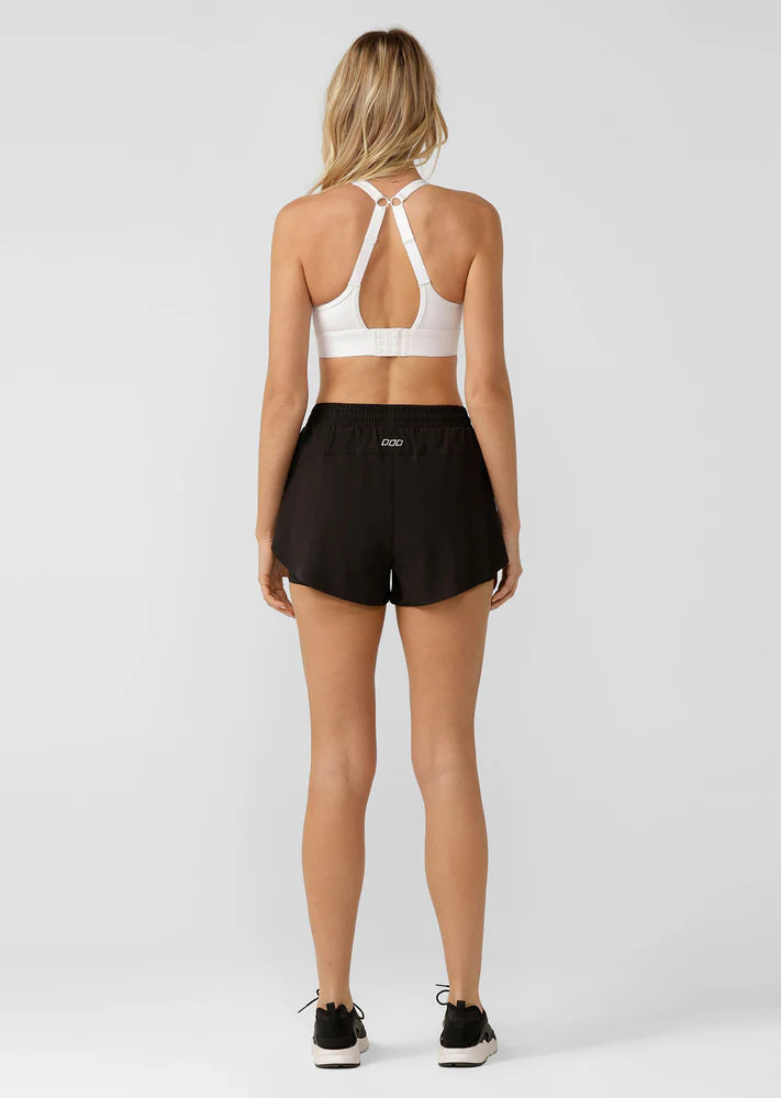 
Lightweight Sweat Wicking Shorts Fabrication
Anti-Chafe Compressive and Supportive Internal Shorts Lining
Side Phone Pocket in Internal Shorts Avoids Bounce
Light As Air Bonded Hem Finish and Side Splits for Unrestricted Movement
Reflective Icons Logo + Reflective LJ Rubber Badge
Relaxed Fit
Mid to High Rise