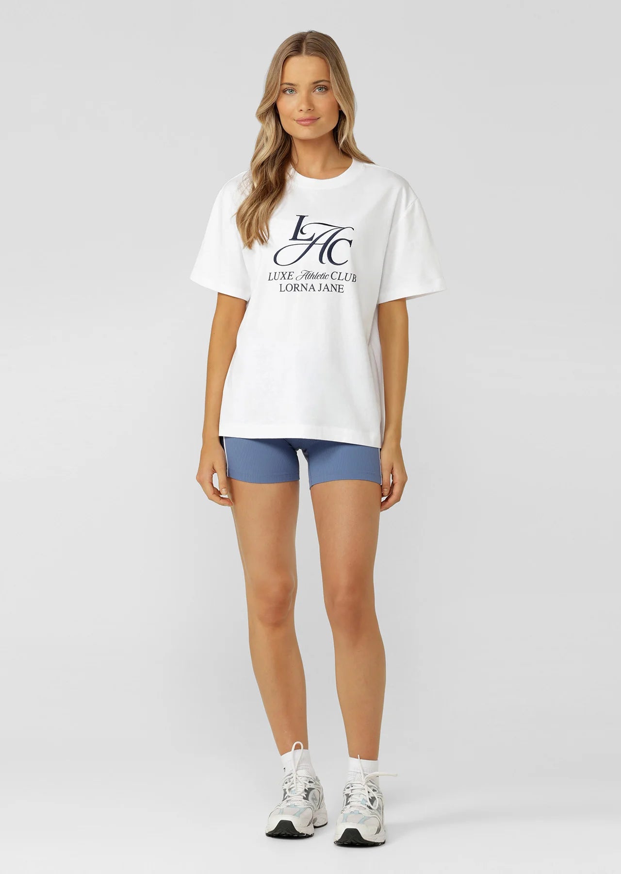 Versatile Active Living Wardrobe Essential
Classic Oversized Fit
Premium Breathable Cotton  Fabric
Classic Ribbed Crew Neckline
Limited Edition Logo Embroidery