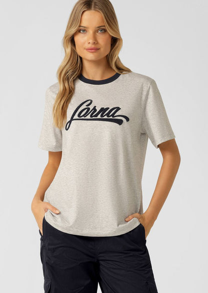 
Versatile Wear Anywhere Classic Design
Relaxed Fit Silhouette
Exclusive Boucle Logo Design at Front and LJ Rubber Log Badge at Back 
Retro Sport Inspired Contrast Rib Crew Neckline
Premium Cotton Blend Fabric