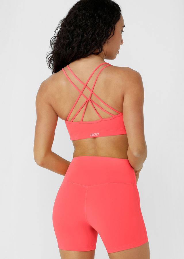 Comfortable Elasticated Hem for All Day Support
Intricate Strappy Back Design
Removable Padding for Shape and Support
Iconic Logo
Ultra-Soft True Comfort Fabrication