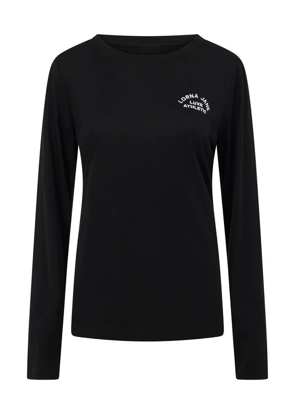 An easy layering piece for cooler weather, the Lotus Long Sleeve Top. This classic fit layering piece is made from lightweight and breathable LJ Active fabric, so it stretches with you in and out of the gym. The versatile design is perfect to layer over your favourite LJ sports bra and leggings or wear back with denim for your off-duty weekend look.