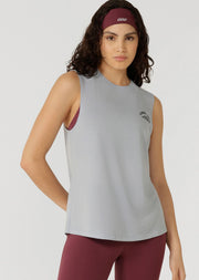 Get back to basics with the Lotus Muscle Tank. This relaxed fit layering piece is made from lightweight and breathable LJ Active fabric, so it stretches with you in and out of the gym. The versatile design is perfect to layer over your favourite LJ sports bra and leggings, or wear back with denim for your off-duty weekend look.