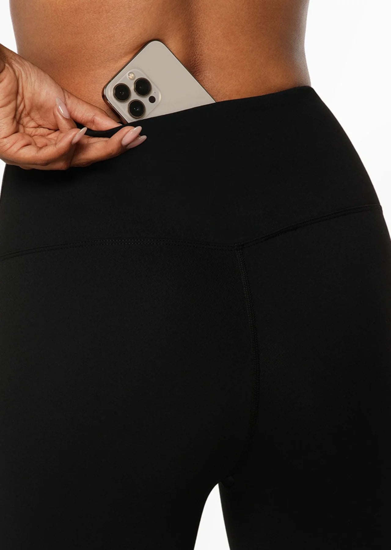 Lotus No Chafe Phone Pocket 12cm Bike Shorts - Black