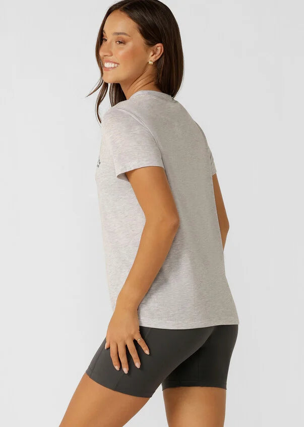 Get back to basics with the Lotus T-Shirt. This Classic fit layering piece is made from lightweight and breathable LJ Active fabric, so it stretches with you in and out of the gym. The versatile design is perfect to layer over your favourite LJ sports bra and leggings or wear back with denim for your off-duty weekend look.