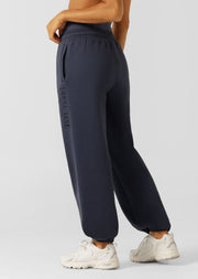 Lounge Fleece Trackpant - Ash Blue