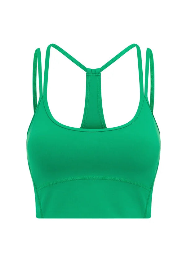 Unlock your full potential with this Tank Bra Combo! Made from Recycled Bare Minimum fabric, this tank features a built-in bra with removable padding for all-day support, in a cropped, form-fitting silhouette.