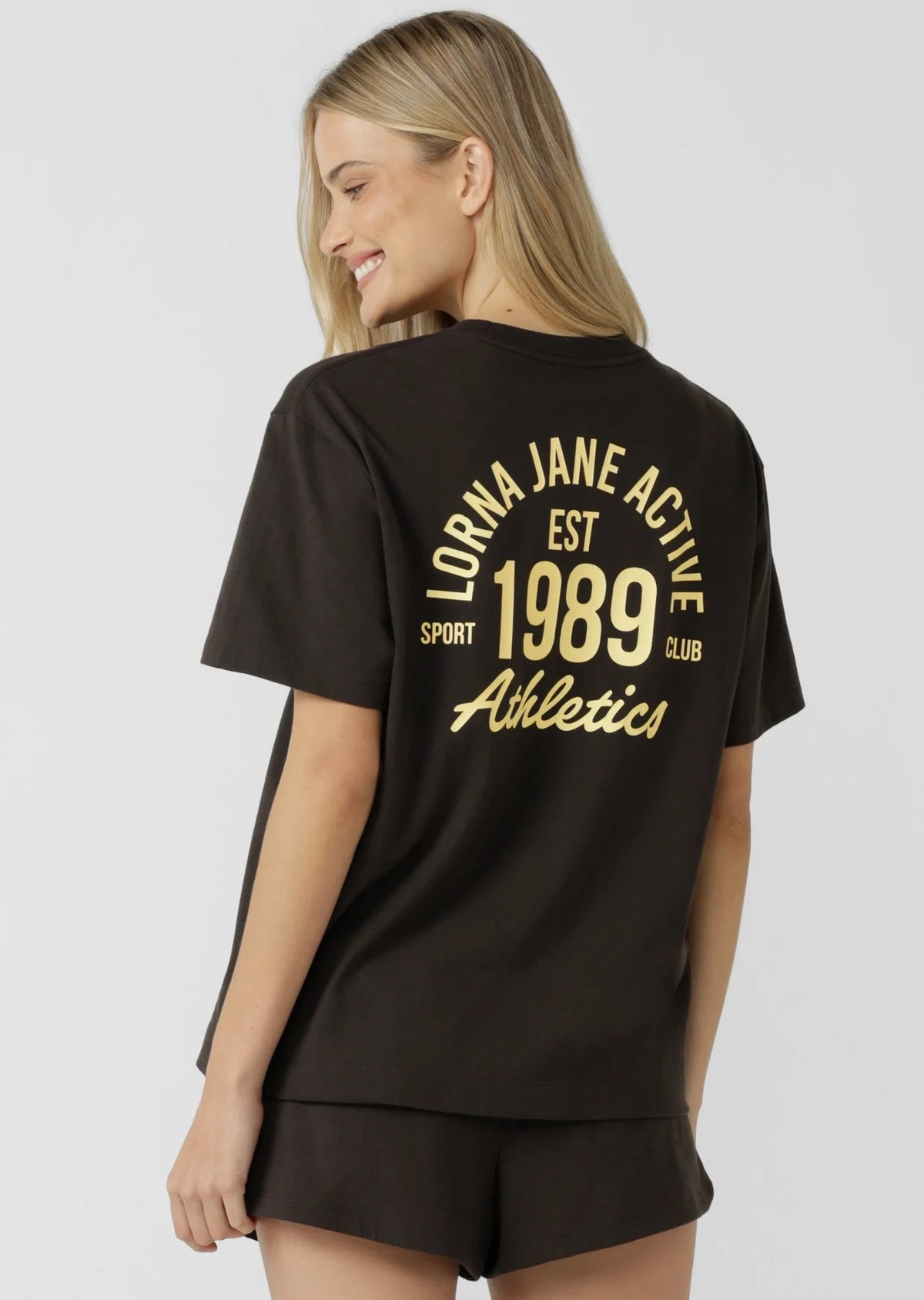 Versatile Wear Anywhere Wardrobe Essential
Classic Fit- Just like our LJ Basics T-Shirt
Classic Ribbed Crew Neckline
Limited Edition Front and Back Logo Print
Premium Breathable Cotton Jersey Fabrication