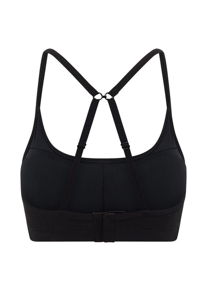 
High Support
Adjustable and convertible straps with underbust adjustability
Clasp Back
Removable Padding