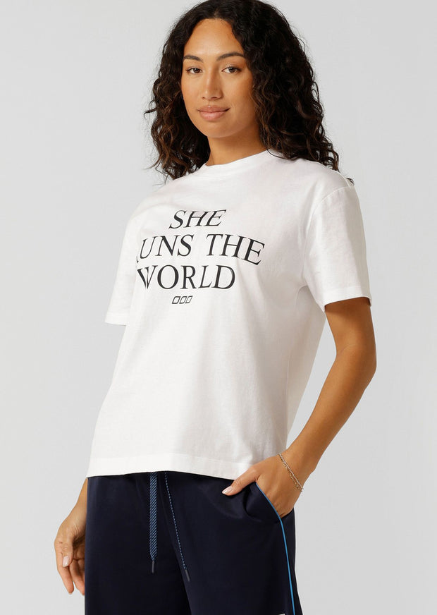 Feel inspired to take on the world in this effortlessly cool oversized tee. Crafted from our premium cotton fabric, this wear-anywhere versatile design is a must-have addition to your active and everyday wardrobe.