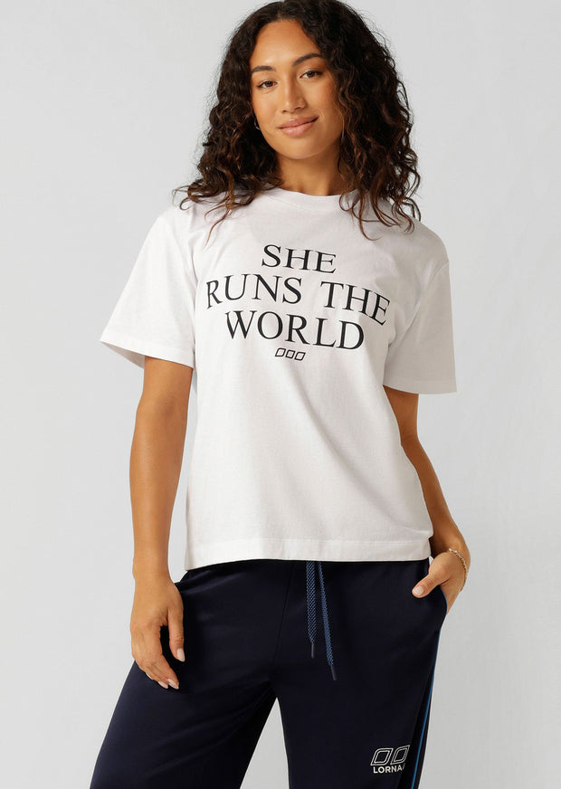 Feel inspired to take on the world in this effortlessly cool oversized tee. Crafted from our premium cotton fabric, this wear-anywhere versatile design is a must-have addition to your active and everyday wardrobe.