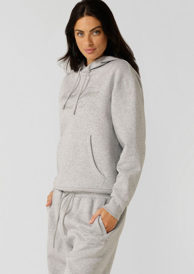 Spoil yourself with comfort in the Sports Club Fleece Hoodie. Made from our cosy brushed fleece fabric, this oversized pullover features a kangaroo pocket, a hood with drawcord adjustability and our limited edition embroidered logo. This will be your go-to leisure piece when the weather starts to cool down!