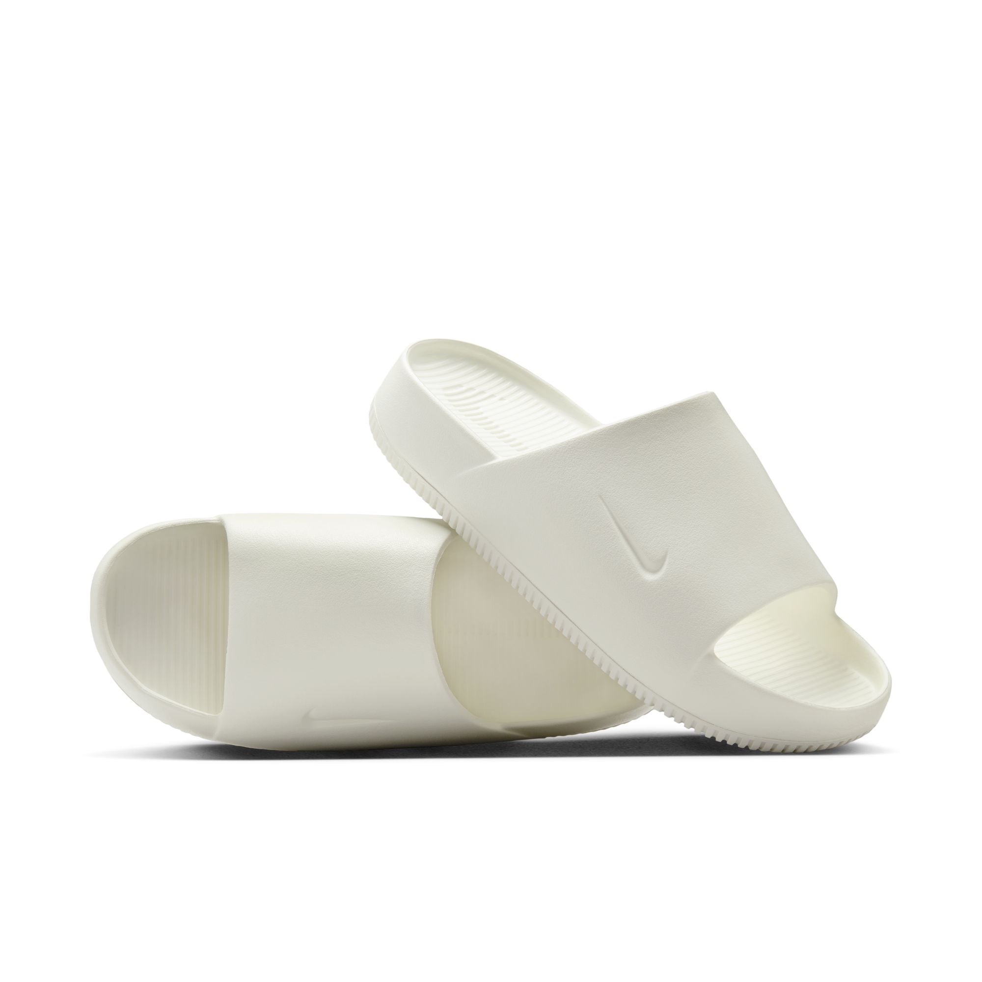 Made with soft yet supportive foam, the minimal design makes these slides easy to style with or without socks. And they’ve got a textured footbed to help keep your feet in place