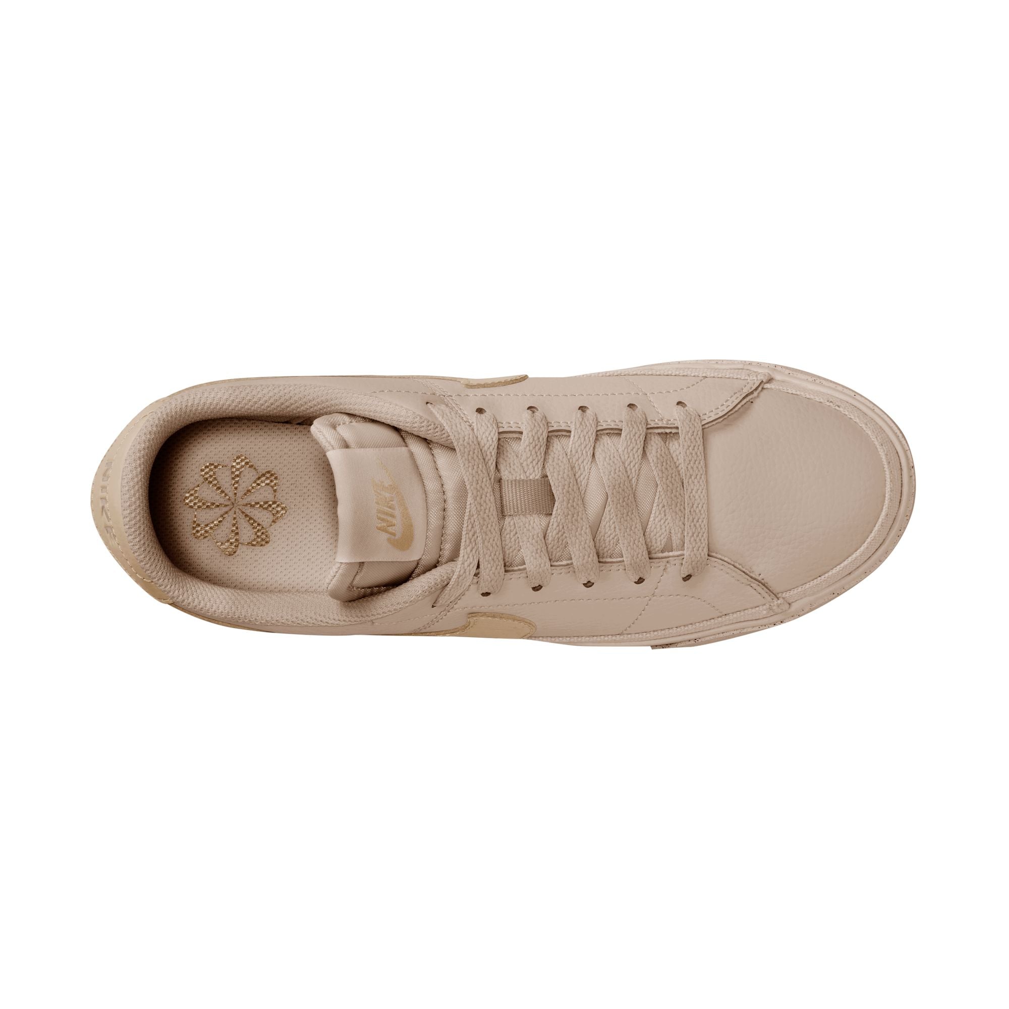 he Nike Court Legacy Next Nature brings you a time-tested staple in a design 
