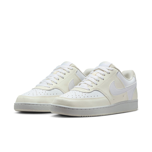 n love with the classic look of '80s basketball but have a thing for the fast-paced culture of today's game? Meet the Nike Court Vision Low Next Nature. Made from at least 20% recycled materials by weight, its crisp upper and stitched overlays are inspired by the days of hook-shots and tube socks. The padded collar and rubber outsole bring comfort and traction for your world.