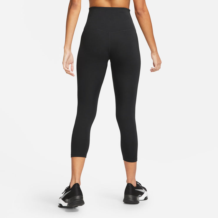 Above all else, you need flexibility in your routine and in what you wear to train. These lightweight leggings are the second skin you'll want to live in. Made with silky-soft fabric that you can't see through, they keep you confidently covered for any workout—and the rest of your day. This product is made with at least 50% recycled polyester fibers.