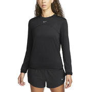 Whether it's a chill in the air or powerful rays, this easy-fitting crew-neck is ready to support you on your run. Sweat-wicking tech helps keep you comfortable and dry, and UV protection adds extra coverage so you can feel confident as you log your daily miles.