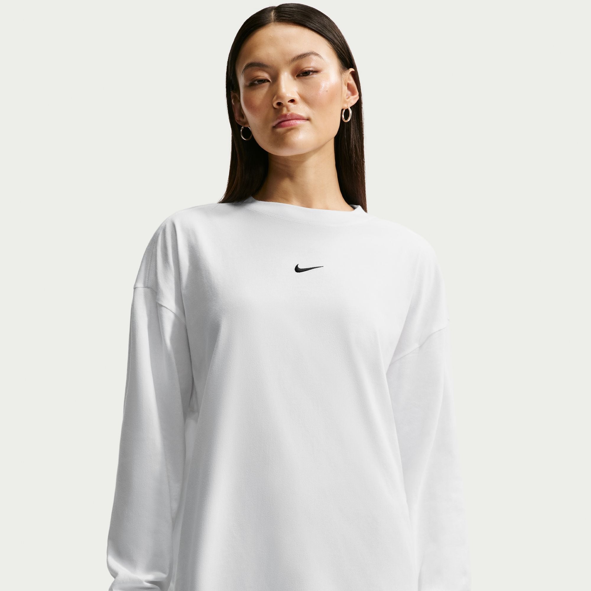 Nike Sportswear Classic Oversized Long-Sleeve T-Shirt - White