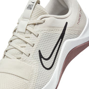 The Nike MC Trainer 2 can help you shift from circuit training in the weight room to the field turf for quick-twitch conditioning, seamlessly. It’s a multipurpose power that combines versatility, stability and longevity to help you stay locked in on the physical task at hand. From back squats to sprint repeats, it can help support the rigors of your diverse training regimen without having to make a pit stop to grab more gear for your workout.