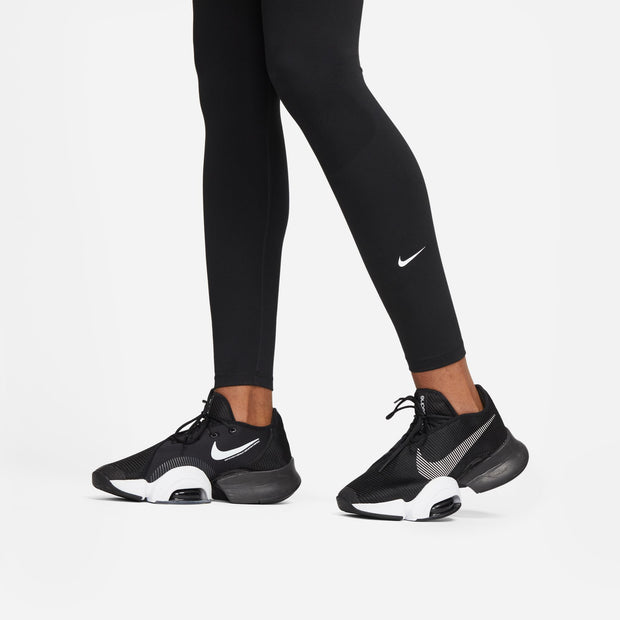 Above all else, you need flexibility in your routine and in what you wear to train. These lightweight leggings are the second skin you'll want to live in. Made with silky-soft fabric that you can't see through, they keep you confidently covered for any workout—and the rest of your day. This product is made with at least 50% recycled polyester fibers.